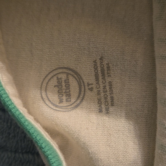 "Coolest Clover" Tee - Picture 2 of 3